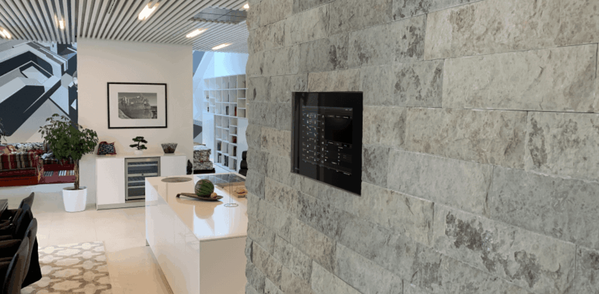 5 great control touch panels for your KNX installation | Hestia Magazine